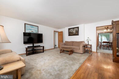 1048 Springhill Way, Gambrills, MD 21054 - photo 5