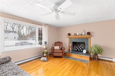 101 Greenwood Dr, Wakefield, RI 02879 - photo 5
