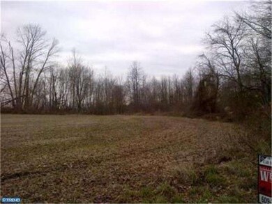 97 Potts Rd, Trenton, NJ 08691 - photo 2