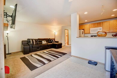 1446 SW 16th-12