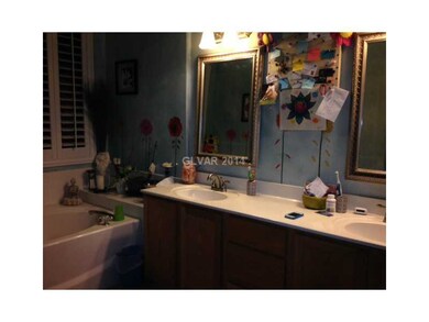 Master Bath/Spa.
