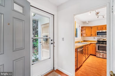 47 D Ridge Rd, Greenbelt, MD 20770 - photo 3