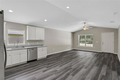 117 Woodland Dr, Winter Haven, FL 33881 - photo 5