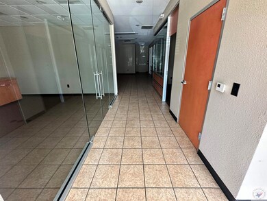 5602 Richmond Rd, Texarkana, TX 75503 - photo 4