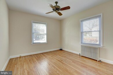 10814 Connecticut Ave, Kensington, MD 20895 - photo 7