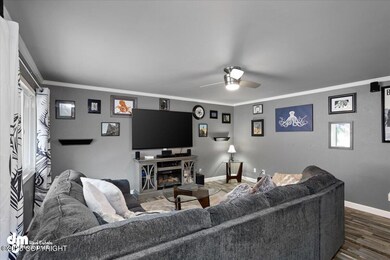 07-Living Room BHL_IMG_7986
