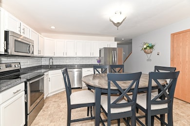 Updated Counters & Backsplash