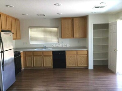 Kitchen. The kitchen offers lots of counter space,