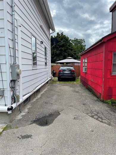 33 Lock St, Nashua, NH 03064 - photo 3