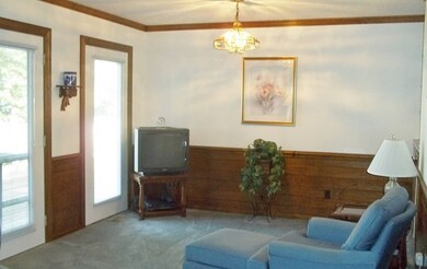 Sitting Area near Wet Bar