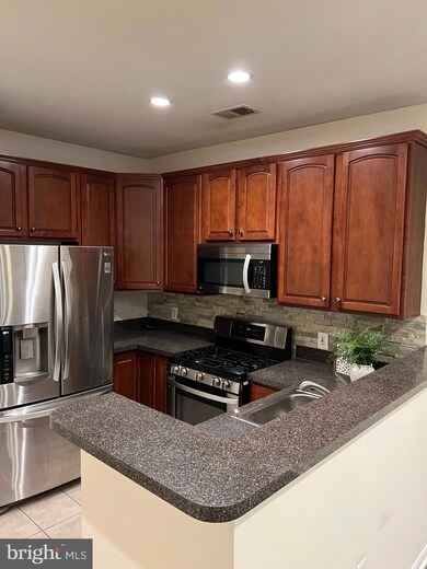 15620 Everglade Ln unit 204, Bowie, MD 20716 - photo 3