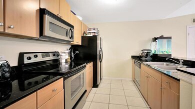 Kitchen (2)