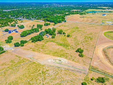 2401 Oak Valley Rd, Corsicana, TX 75110 - photo 5