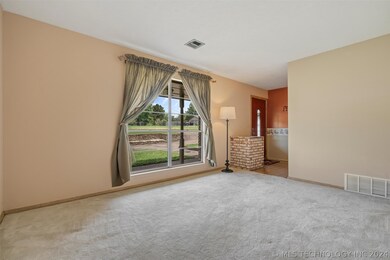 3919 SE Silver Lake View, Bartlesville, OK 74006 - photo 6
