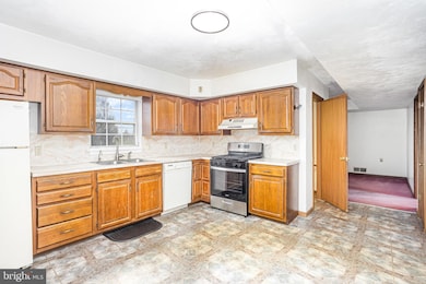 966 Church Rd, York, PA 17404 - photo 6