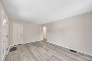 543 Virgil Rd, Cincinnati, OH 45238 - photo 5