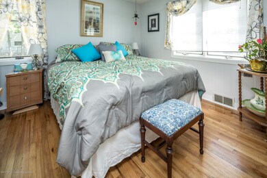 19_Bedroom