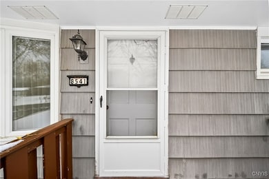 8541 Belnor Dr, Cicero, NY 13039 - photo 4