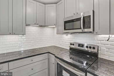 1720 21st St NW, Washington, DC 20009 - photo 3