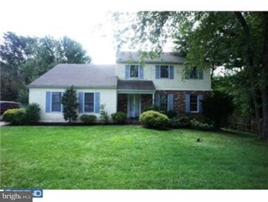 37 S Forge Manor Dr, Phoenixville, PA 19460 - photo 3