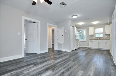 912 Hart St unit C, Clearwater, FL 33755 - photo 6