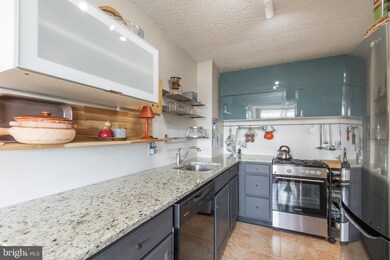 Radnor House unit 215, Bryn Mawr, PA 19010 - photo 7