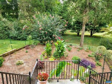 975 West Leigh Dr, Charlottesville, VA 22901 - photo 7