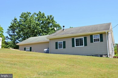 11 Norris Ln, Berkeley Springs, WV 25411 - photo 7