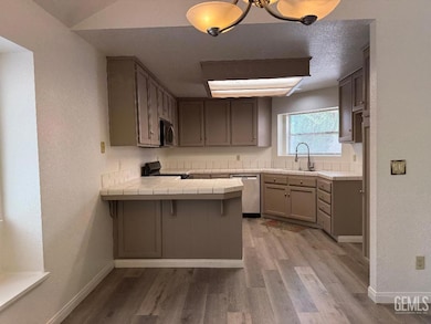 3501 Via Iglesia, Bakersfield, CA 93311 - photo 6