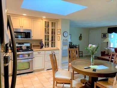 15 Princeton St, Danvers, MA 01923 - photo 4