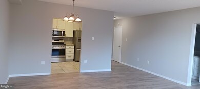 Skyline Plaza unit 2301N, Baileys Crossroads, VA 22041 - photo 6