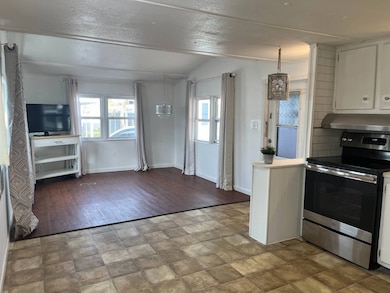 2701 34th St N unit 143, Saint Petersburg, FL 33713 - photo 5