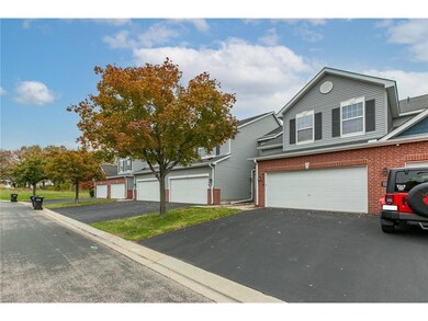 8570-Grove-Cir-2