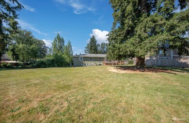 11919 E Gibson Rd, Everett, WA 98204 - photo 6