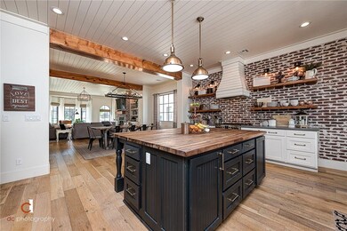 920 N Main St, Bentonville, AR 72712 - photo 5