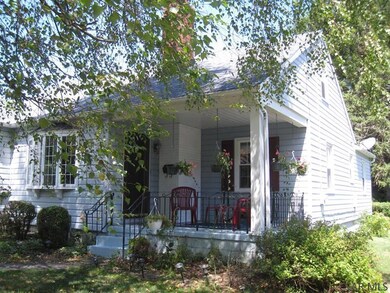 2010 Sunshine Ave, Johnstown, PA 15905 - photo 2