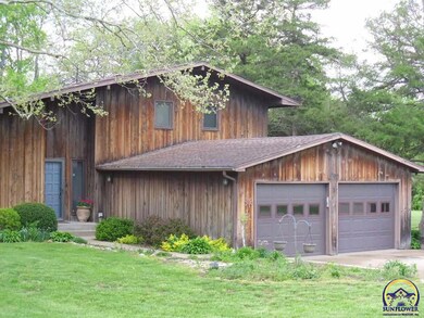 5130 SW 53rd St, Topeka, KS 66610 - photo 2