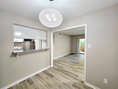 3500 Tangle Brush Dr unit 60, the Woodlands, TX 77381 - photo 7