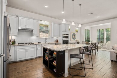 163 Dartmoor Ln, the Woodlands, TX 77354 - photo 7