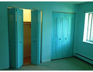 611 Watertown St unit 13, Newtonville, MA 02460 - photo 3