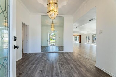 111 Lexington Ln, Denton, TX 76205 - photo 3