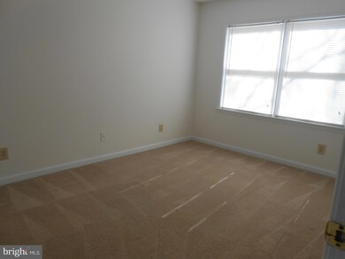 44677 Saint Andrews Church Rd unit D, California, MD 20619 - photo 6