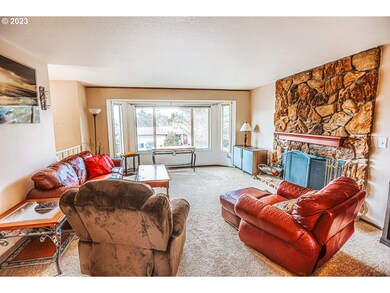 622 Summit Ridge Dr E, the Dalles, OR 97058 - photo 3