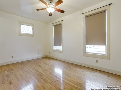 418 Clay St unit 601, San Antonio, TX 78204 - photo 6