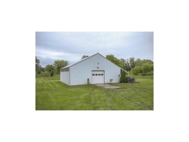 1405 Gore Rd, Raymore, MO 64083 - photo 6