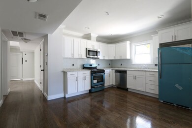 45 Derby St unit 2, Somerville, MA 02145 - photo 4