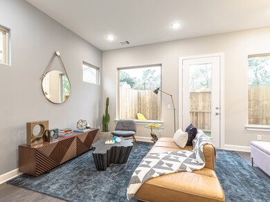 5222 Amber Sunrise Dr, Houston, TX 77018 - photo 7