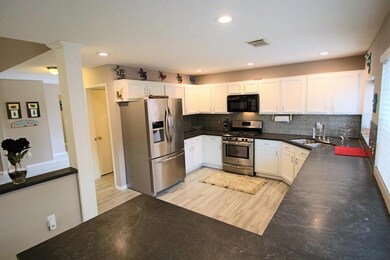 8635 Plum Lake Dr, Houston, TX 77095 - photo 7