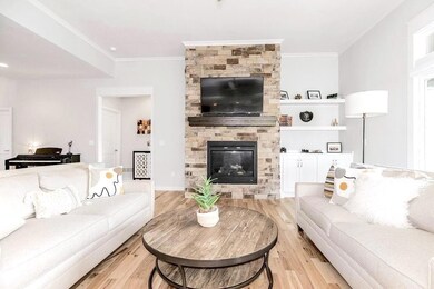 25291 W 83rd Terrace, Lenexa, KS 66227 - photo 4