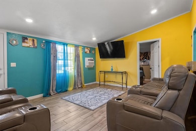 513 5th St S, Dundee, FL 33838 - photo 7